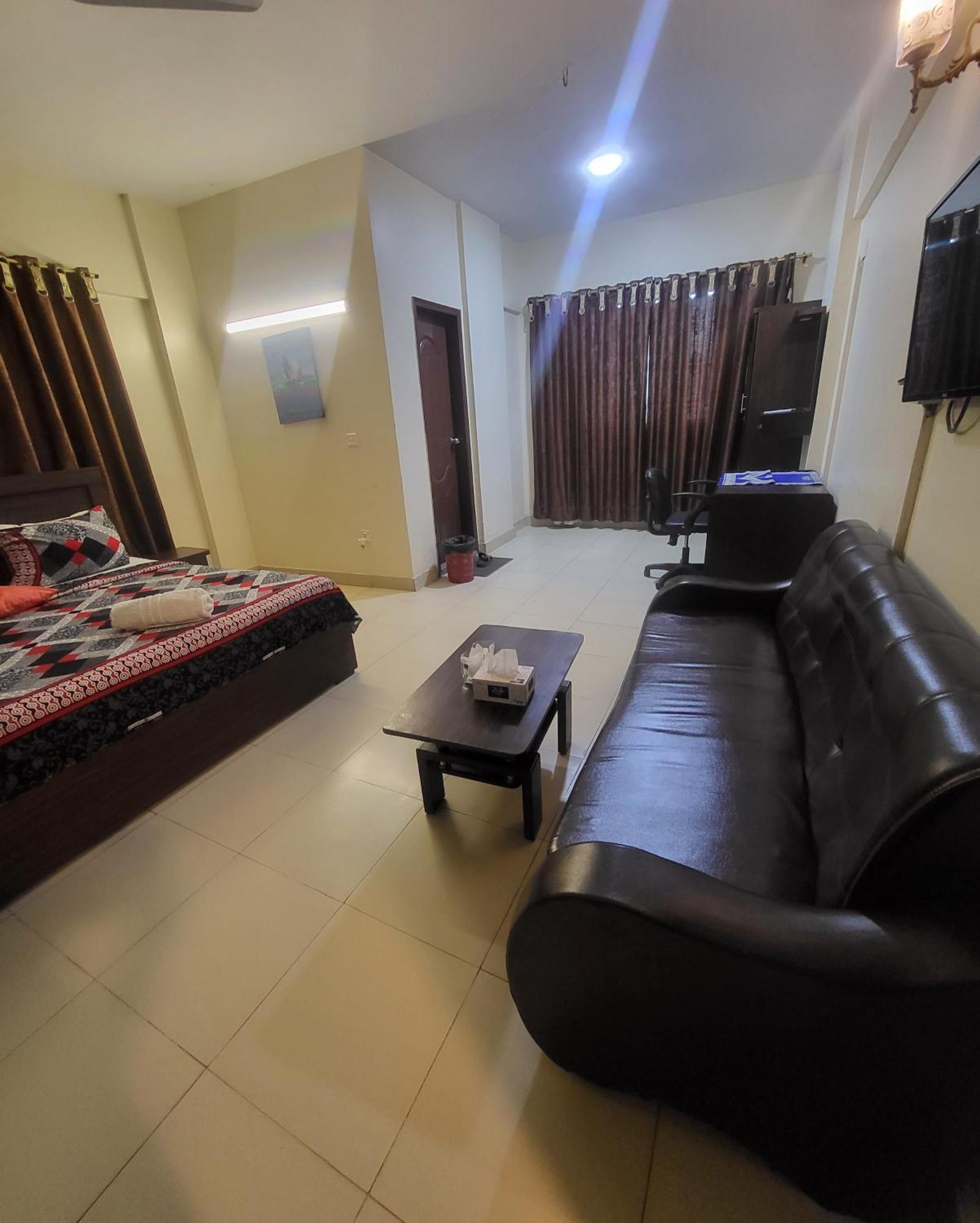 Hotel Rooms Dha 카라치 외부 사진